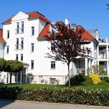 Holiday home Strandpalais 9 *